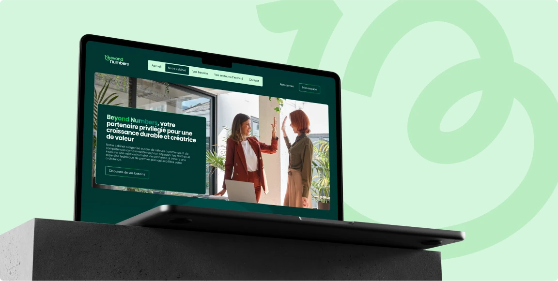 Page d'accueil du site internet de Beyond Numbers après refonte : affichage sur ordinateur portable
